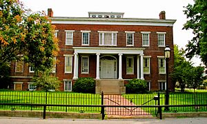Centre Hill Mansion (1819812427)