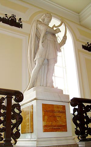 Sculpture of Dafydd ap Gwilym by W Wheatley Wagstaff at City Hall, Cardiff