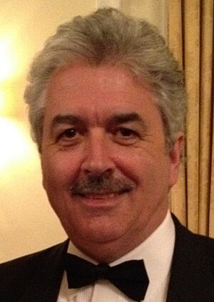 Dominic O'Brien, 2012 (cropped).jpg