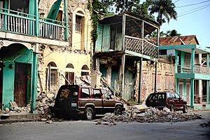 Earthquake damage in Jacmel 2010-01-17 4