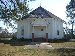 Eight Sided Tabernacle in Falcon, NC