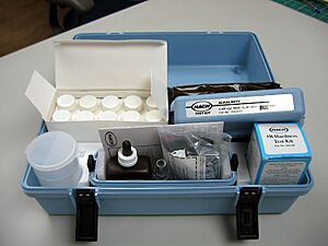 Hach Classroom Drinking Water Testing Kit 2006.526 open