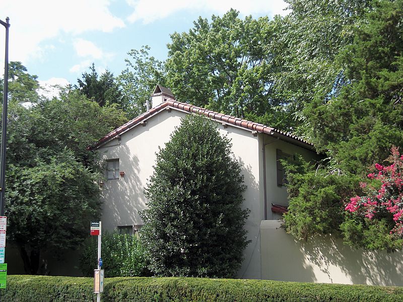 Hillandale Gatehouse DC