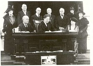 Hobby signs Texas Woman Suffrage Resolution