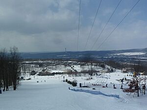 Montage.mountain.ski.1