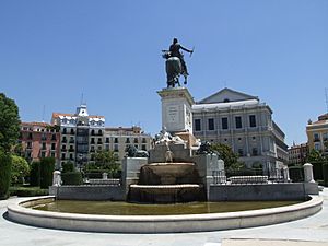 Monumento a Felipe IV (Madrid) 05