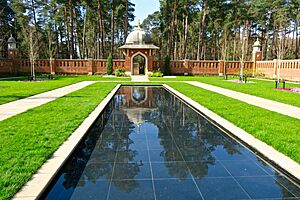 Muslim Burial Ground Peace Garden (geograph 5683871)