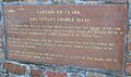 Plaque Gorey American escapees 1945