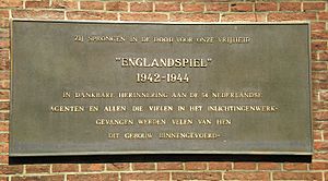Plaquette Englandspiel Binnenhof Den Haag
