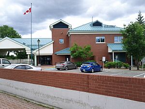 PosteDouaneEdmundston-1