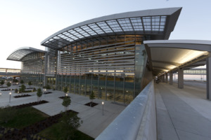 Sacramento Airport, Sacramento, California LCCN2013633188