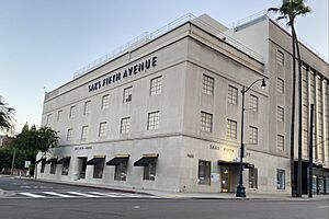 Saks Fifth Avenue store building (Beverly Hills) 2023 July 02