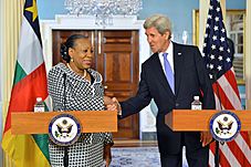 Secretary Kerry Shakes Hands With CAR Transitional President Samba-Panza After They Addressed Reporters in Washington