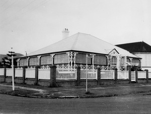 Shorncliffe residence Saltwood ca. 1940f