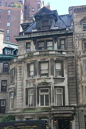 W 72 St Riverside Dr Jun 2022 32