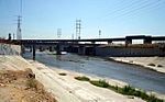 Washington Street Bridge Los Angeles River (2779947244).jpg