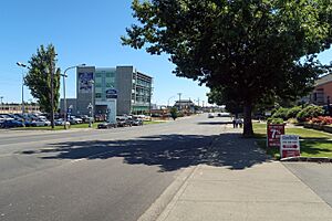3377-3379 Trans-Canada Hwy 2018