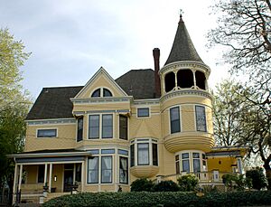 Johan Poulsen House - overall - Portland Oregon