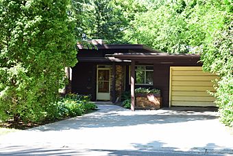 John T. and Margaret Nichols House.jpg