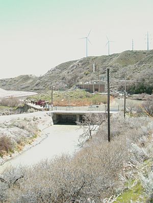 Jordan River dam and pumping station