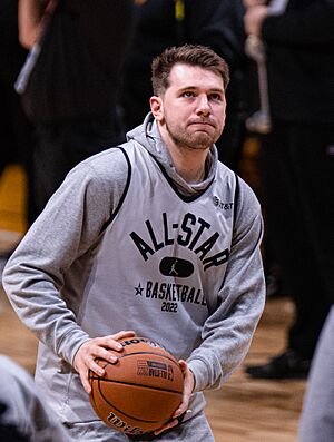 Luka Doncic (51914951721) (cropped1).jpg