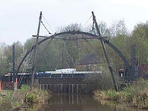 Model of Iron Bridge, Blists Hill - geograph.org.uk - 1265172 (cropped)