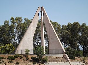 Monumento a la Batalla de Talavera.JPG