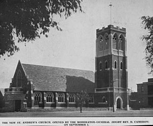StateLibQld 2 393461 View of St. Andrew's Presbyterian Church, Bundaberg, 1932