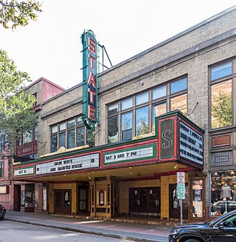 State Theater, Ithaca, New York.jpg