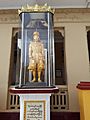 Badon Min Statue