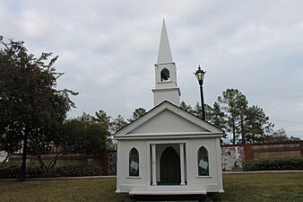 Christmas chapel, Alexandria, LA IMG 4311
