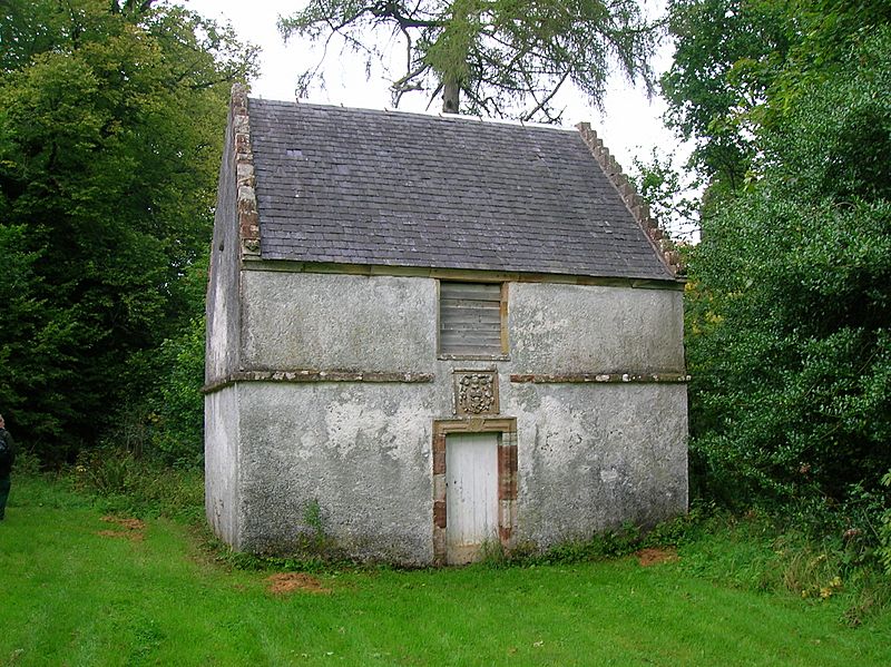 Dumfries House dovecot