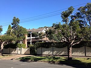 Dunkeldhomebush