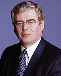 Eamon Gilmore, circa 2002 01