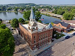 Independence City Hall and library