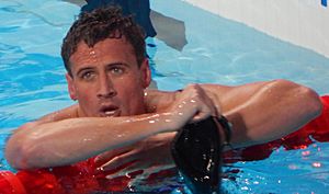 Kazan 2015 - Ryan Lochte 200m freestyle semifinal (cropped)