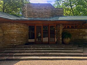 Kentuck Knob 20190516 (27) - "Entrance Angles"