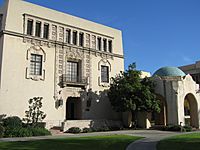 Laboratories of the Biological Sciences, Caltech 2.jpg