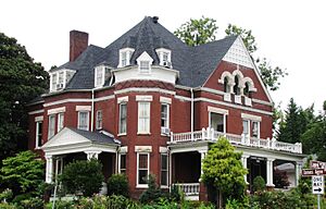 Laurel-terrace-knoxville-tn1