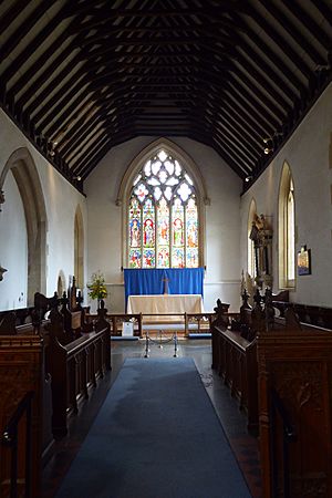 Nave and altar of St Edward's Church, Stow-on-the-Wold