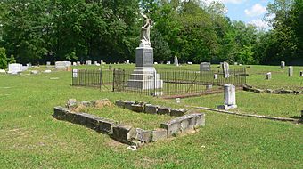 Orangeburg City Cemetery 1 incl. Levy marker.JPG