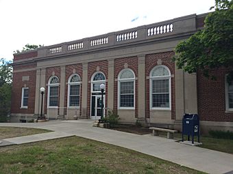 Orono Post Office.jpg
