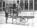 Popcorn vendor at Paris- Illinois, August 3- 1912