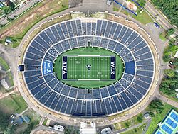 Yale Bowl aerial view 2023 (Quintin Soloviev).jpg