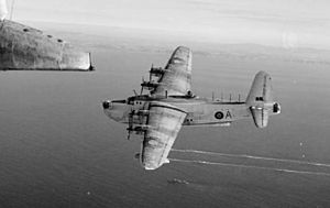 Aircraft of the Royal Air Force 1939-1945- Short S.25 Sunderland CH21574 (cropped)