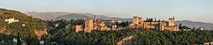 Alhambra evening panorama Mirador San Nicolas sRGB-1