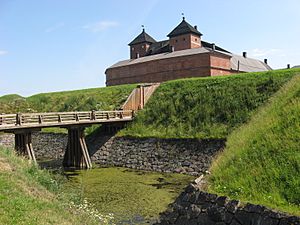 Castle-of-Häme-entrance-bridge-over-moat