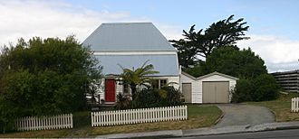 Daisy hill farmhouse 02.jpg