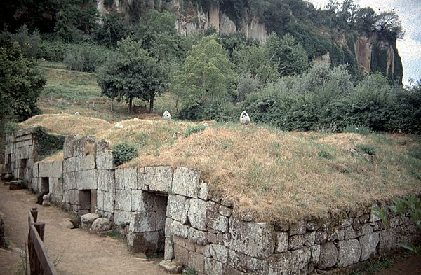 Etruscan Tombs at Orvieto (III) (4911116296)