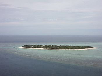 Heron Island, Australia - View of Island from helicopter